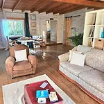 Casa Seahorses B Chalet *